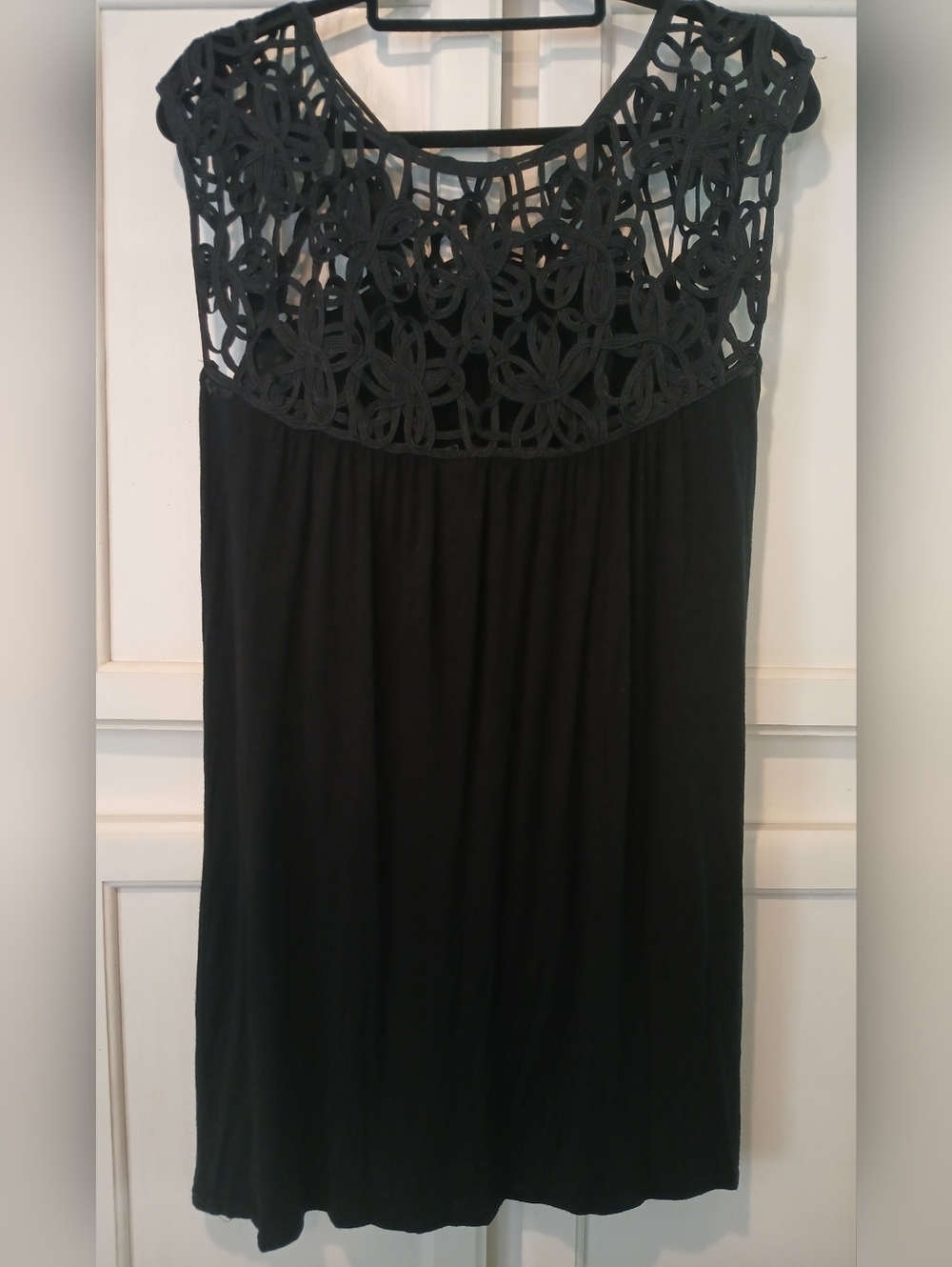 Jersey knit dress, Kenneth Cole Reaction, black sleeveless with crochet yoke M